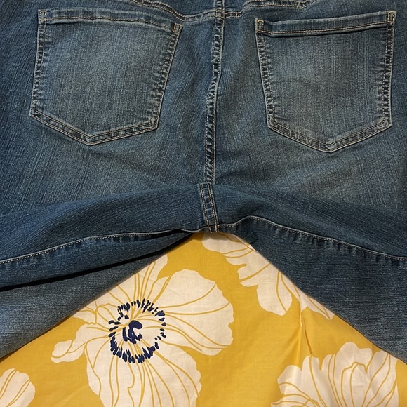 Torrid Jegging - Picture 7 of 7